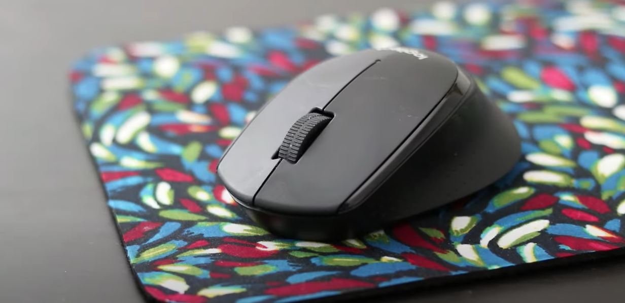 Can you make a homemade mouse pad?